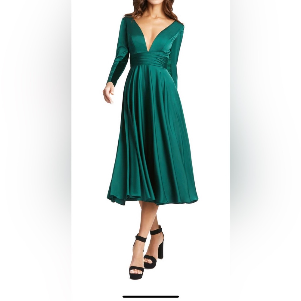 Mac Duggar Emerald Green V Neck Cocktail Dress - Sz 16 - NWT